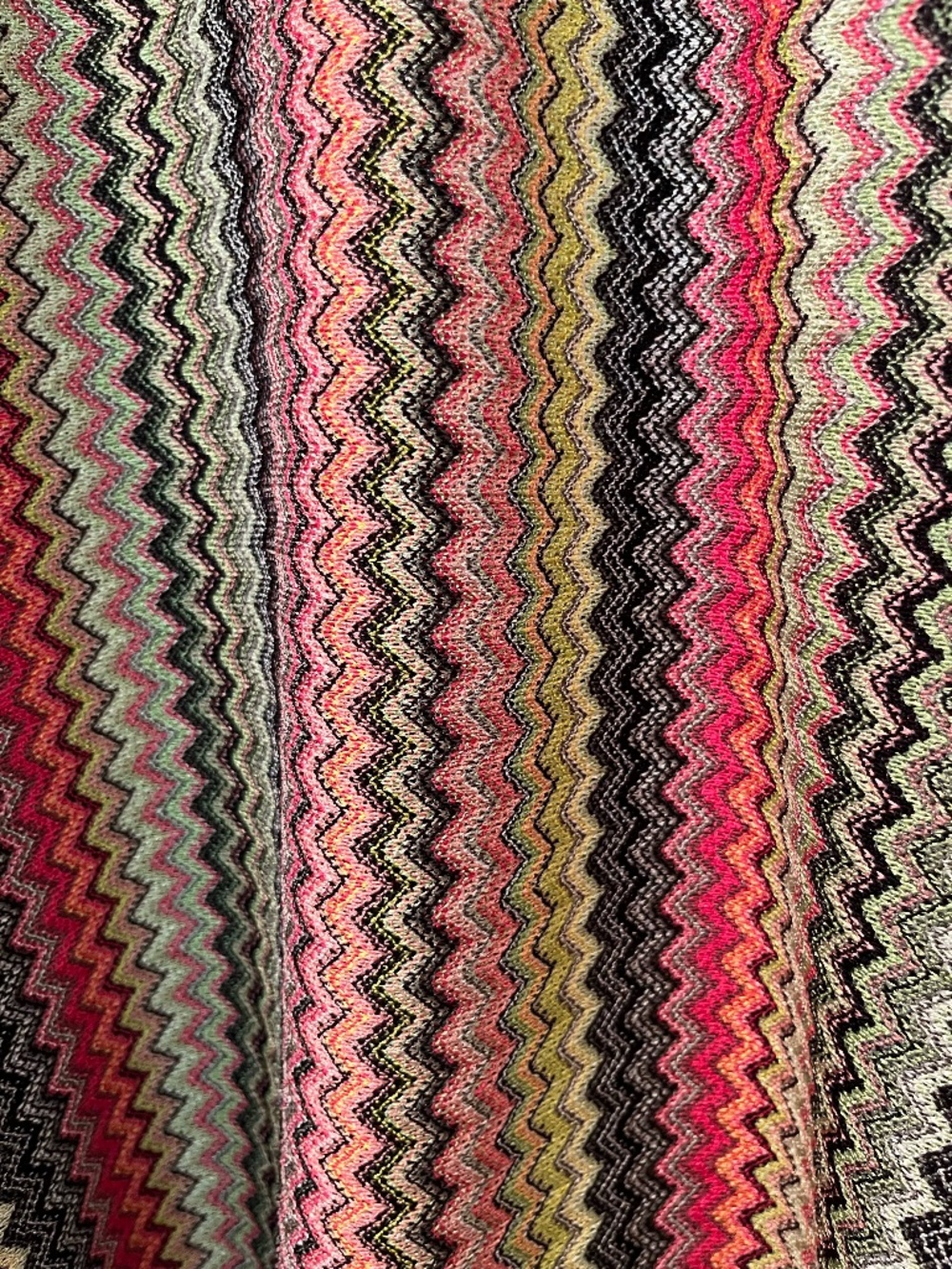 Beautiful, Vibrant Missoni-Inspired Skirt from Anthropologie, 1XL, Never Worn - Picture 2 of 6